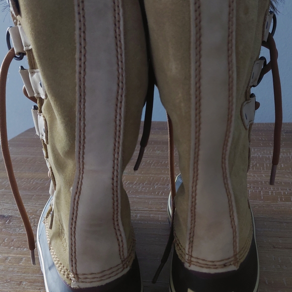 Sorel Joan of Artic Boots Faux FUR Tan WATERPROOF Size 6 - Picture 4 of 9